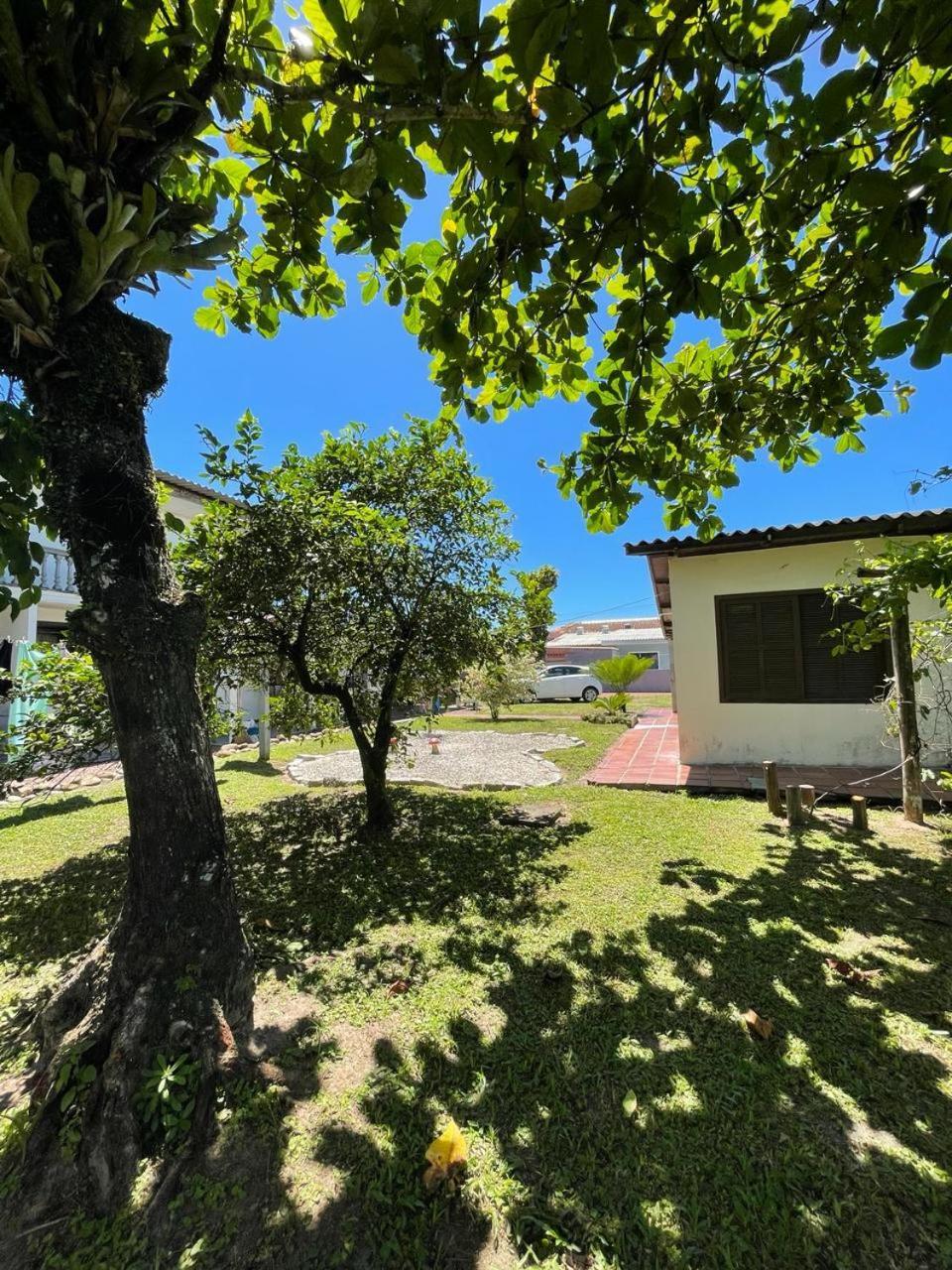 Acomodacao Ruth Guaratuba Bagian luar foto
